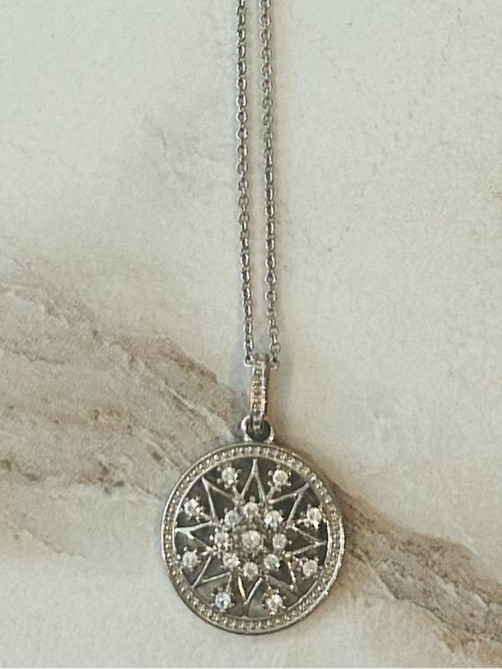 Vintage Avon Silver Toned Starburst Pendant Necklace